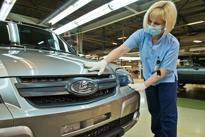        (1993 .),    ,      .