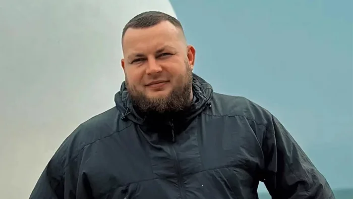 Как один укрочеловек жарил шашлыки возле дома профсоюзов.и отправлял тренеров по фитнессу на мясо.как то гулял по одессе.и зажмурился - Политика, Украина, Убийство, Убийца