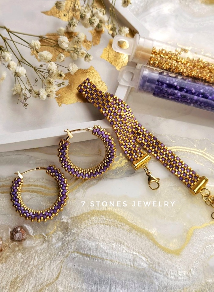 Такие же, но в золотом цвете