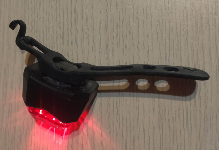 Типа такой посветушки.