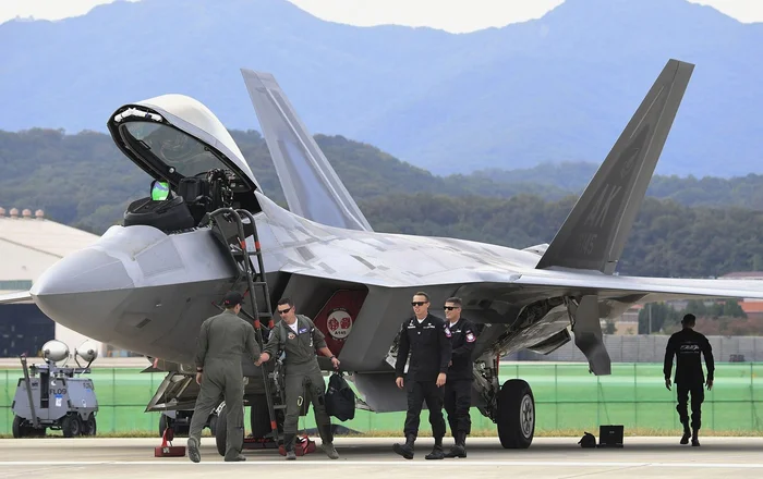 F-22 Raptor Самолет, Мат, Авиация, Простыни, Длиннопост, F-22 Raptor