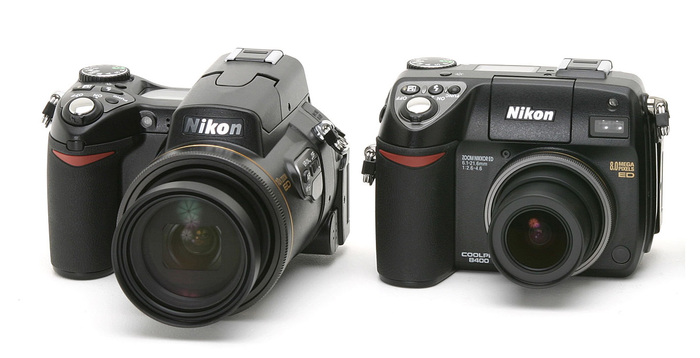Nikon Coolpix 8700  8400