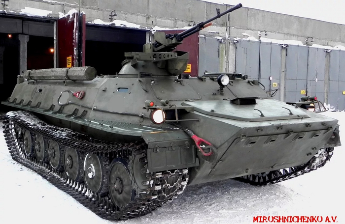 МТЛБ модификации "Адский Сотона". Доедет куда надо, сделает больно, Хамви превратиться в УАЗ, а рейнджеры в "кадавров".