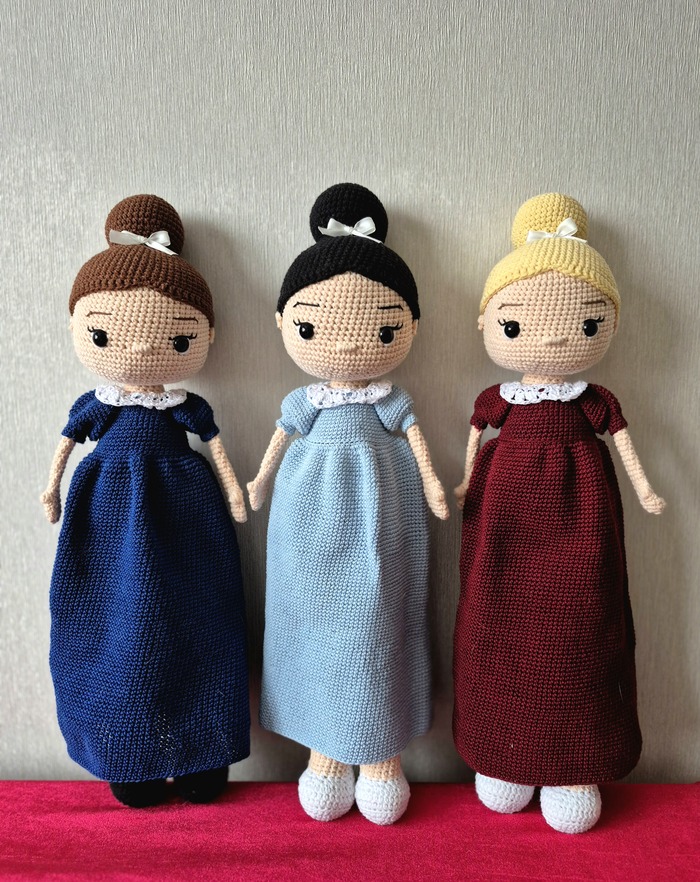 И снова куклы