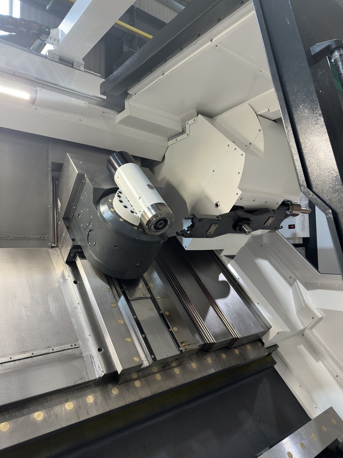 Инструментальный держатель и магазин инструмента на 24 позиции