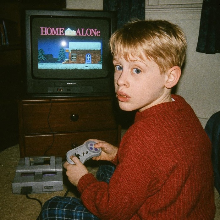 ����� � Home Alone.