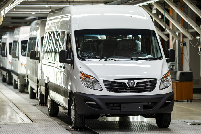 Гендиректор "Соллерс" назвал тяжелой ситуацию на авторынке