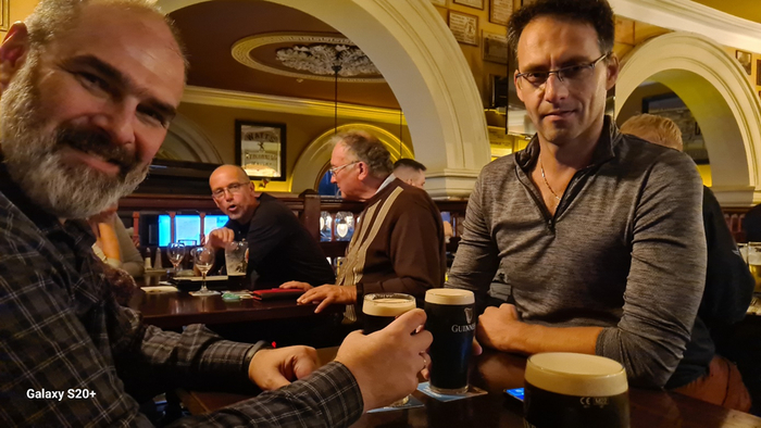 Мы с братиком и пивом Гиннесс.