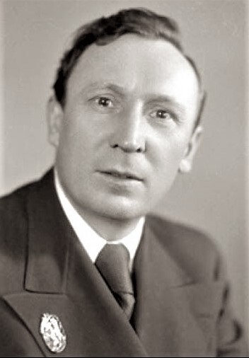 В исполнении Дмитрия Николаевича Орлова