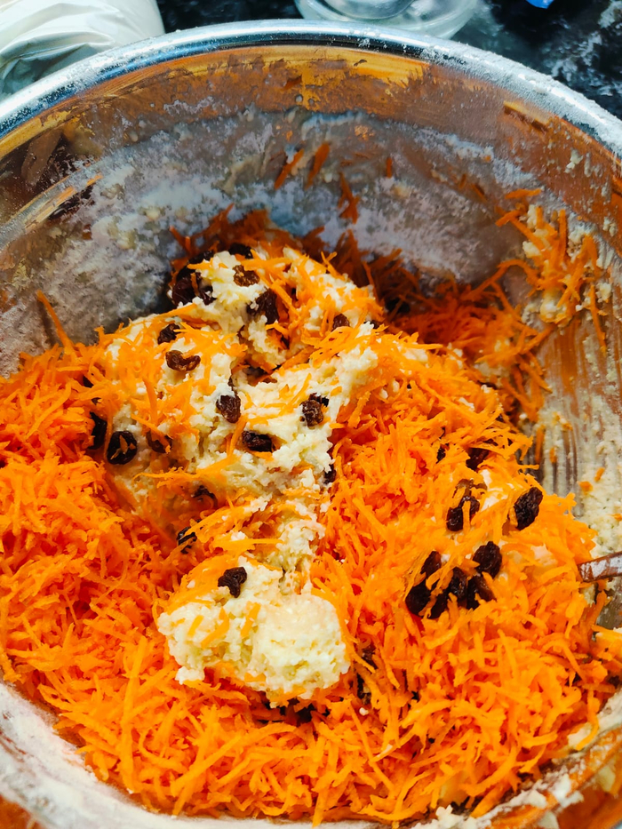 Добавляю морковь