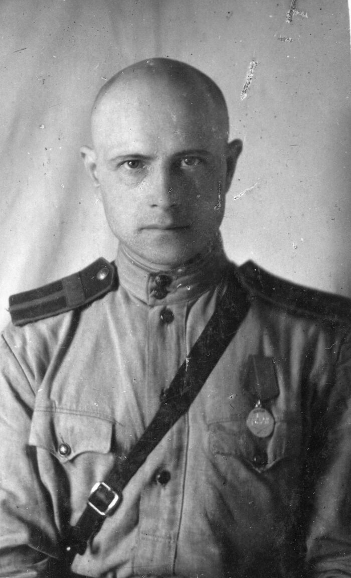    , 1913   ,    37- , 1943 