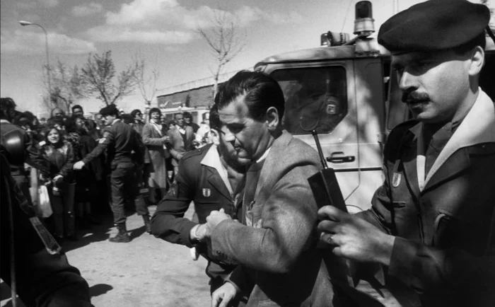 Трагедия 1981 года: как поддельное масло убило тысячи испанцев История (наука), Катастрофа, Испания, Масло, Длиннопост, ВКонтакте (ссылка) Трагедия 1981 года: как поддельное масло убило тысячи испанцев История (наука), Катастрофа, Испания, Масло, Длиннопост, ВКонтакте (ссылка)