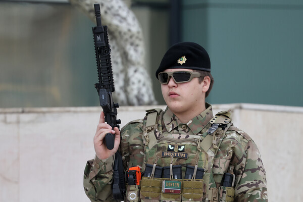 ����� ������