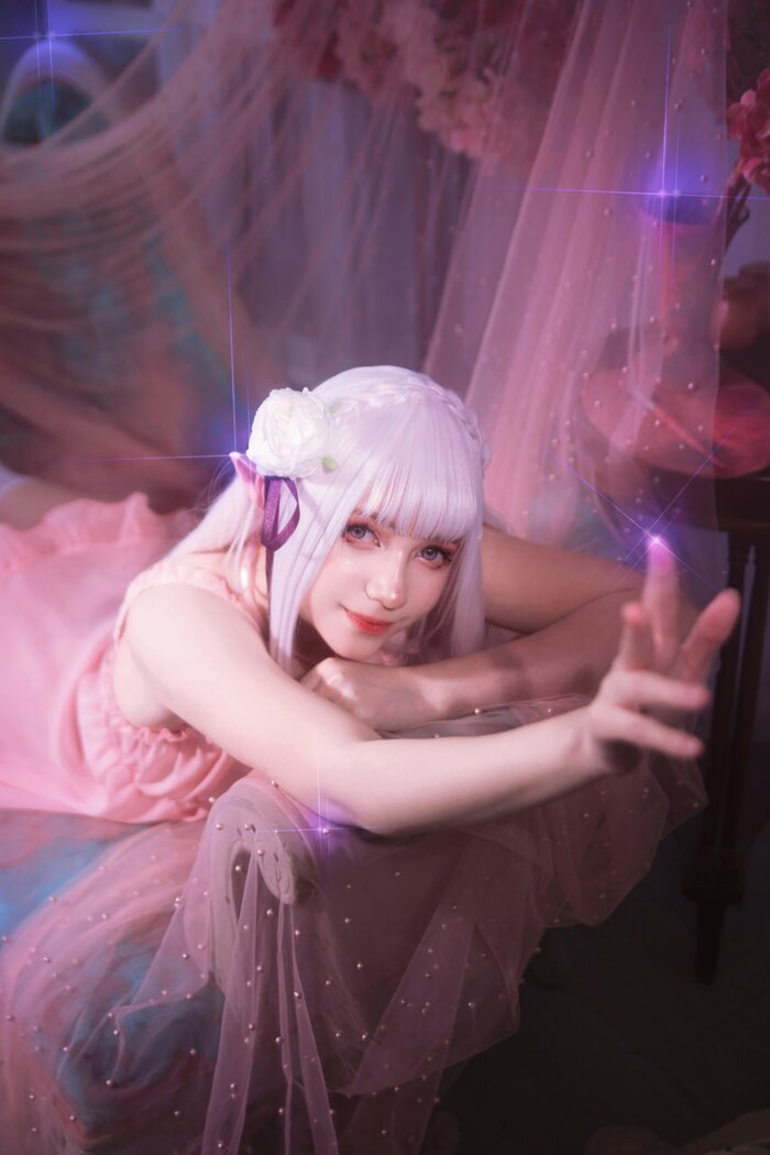   Re:Zero Kara, Emilia, , , , , , , , , Telegram (), 