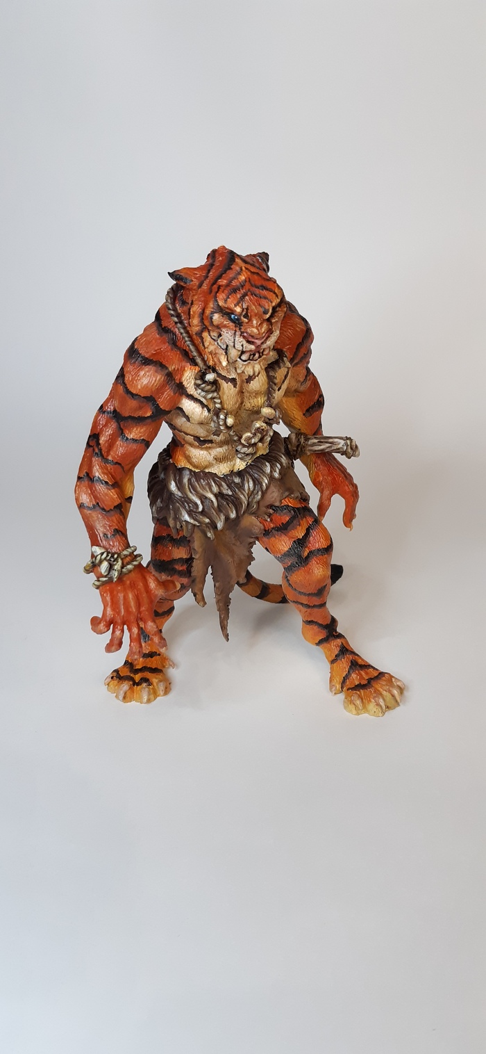 Как был покрашен в первый раз