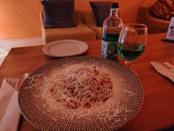 Паста 21 лари, примерно 700р