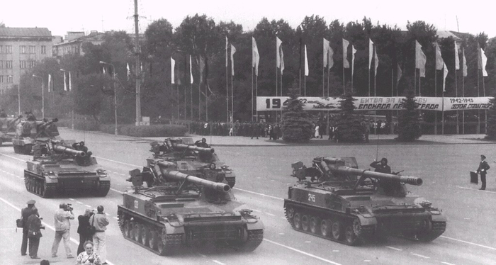       9  1995 .  : <!--noindex--><a href="https://pikabu.ru/story/ne_dlya_pokaza_tekhnika_kotoruyu_sssr_nikogda_ne_demonstriroval_vo_vremya_paradov_na_krasnoy_ploshchadi_12714600?u=https%3A%2F%2Fwar-book.ru%2F&t=https%3A%2F%2Fwar-book.ru%2F&h=1e5292ccc202f4a86840297b4dffa0fe8d7e20a7" title="https://war-book.ru/" target="_blank" rel="nofollow noopener">https://war-book.ru/</a><!--/noindex-->