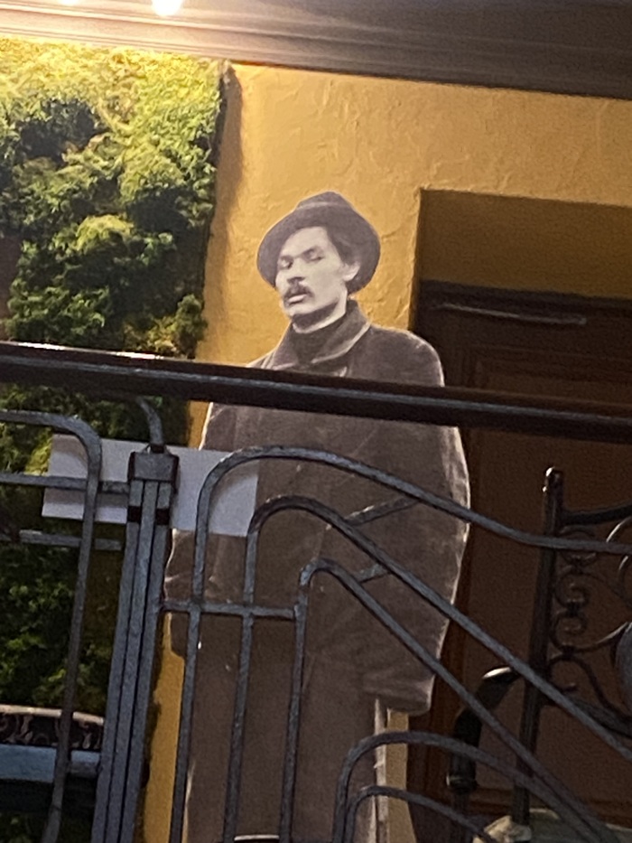 Максим здесь Нижний Новгород, Мобильная фотография, Прогулка, Максим Горький, Уличная фотография, Длиннопост