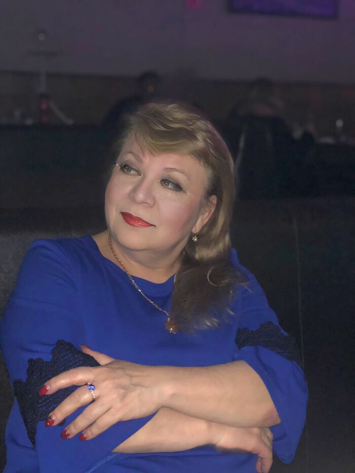 Моя бабушка. В 2013 году пережила онкологию: у неё был рак 12-перстной кишки с прорастанием в печень и поджелудочную. 12 часов длилась операция. Слава Богу, она ещё радует нас.