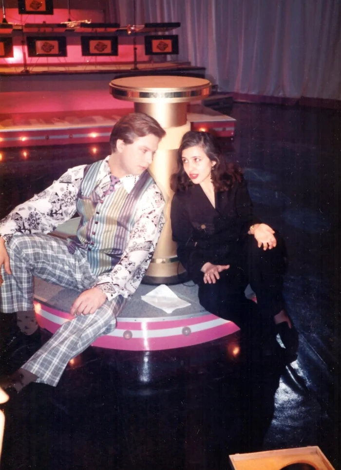 Интересные фотографии 90 -х (часть 114) 90-е, Детство 90-х, Ностальгия, Знаменитости, Фотография, Эпоха, Что? Где? Когда?, Борис Крюк, Лада Дэнс, Константин Хабенский, Пейджер, Юрий Никулин, Scooter, Анфиса Чехова, Андрей Губин, Ширли-мырли, Кирилл Андреев, Угадай мелодию, Валдис Пельш, Борис Ельцин, Длиннопост