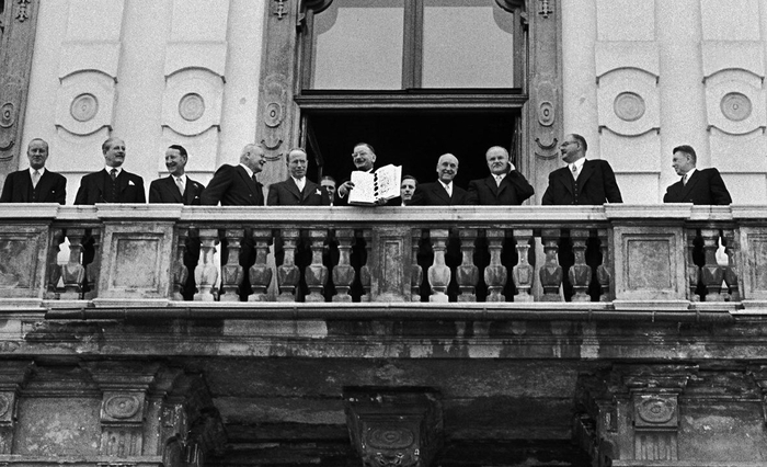 Тот самый договор 26 октября 1955 года