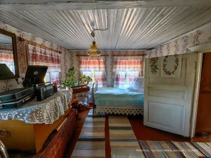 Где нет отелей, но есть душа: как живут в столетнем деревянном доме Путешествие по России, Туризм, Путешествия, Вепсы, Вепсский лес, Дом, Изба, Деревня, Село, Россия, Длиннопост, Ленинградская область