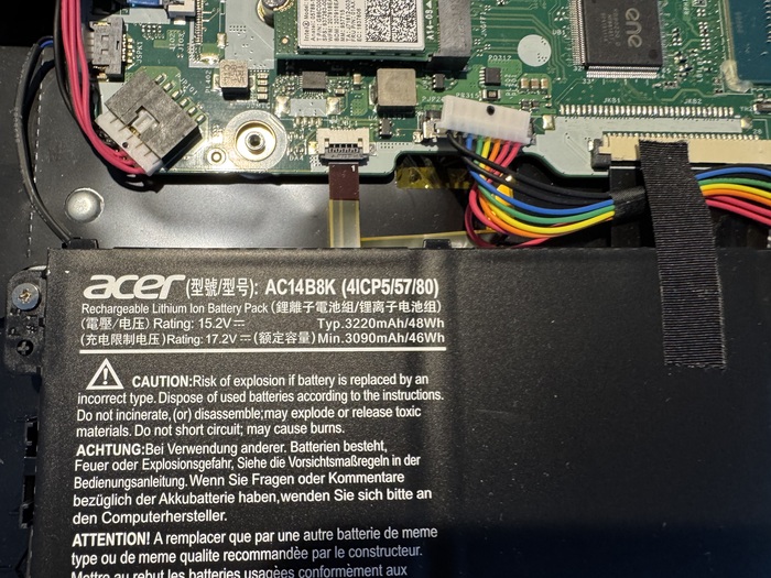 Лгбт-кабель батарейки повеселил))