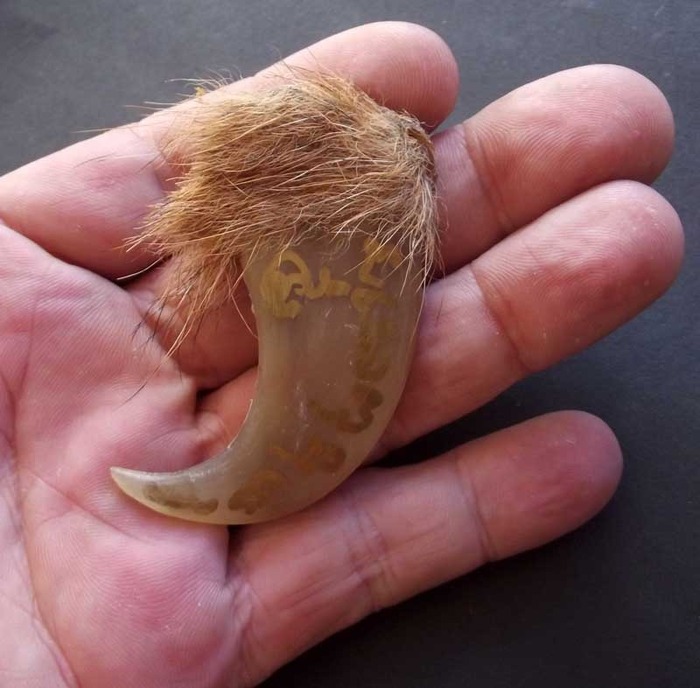  ! , ,  