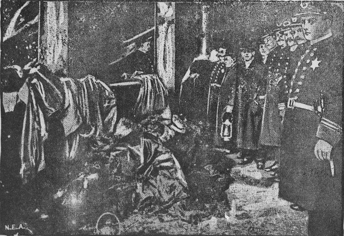 Катастрофа в театре «Iroquois»: 605 погибших и сотни раненых за считанные минуты Катастрофа, 20 век, История (наука), Пожар, Длиннопост Катастрофа в театре «Iroquois»: 605 погибших и сотни раненых за считанные минуты Катастрофа, 20 век, История (наука), Пожар, Длиннопост