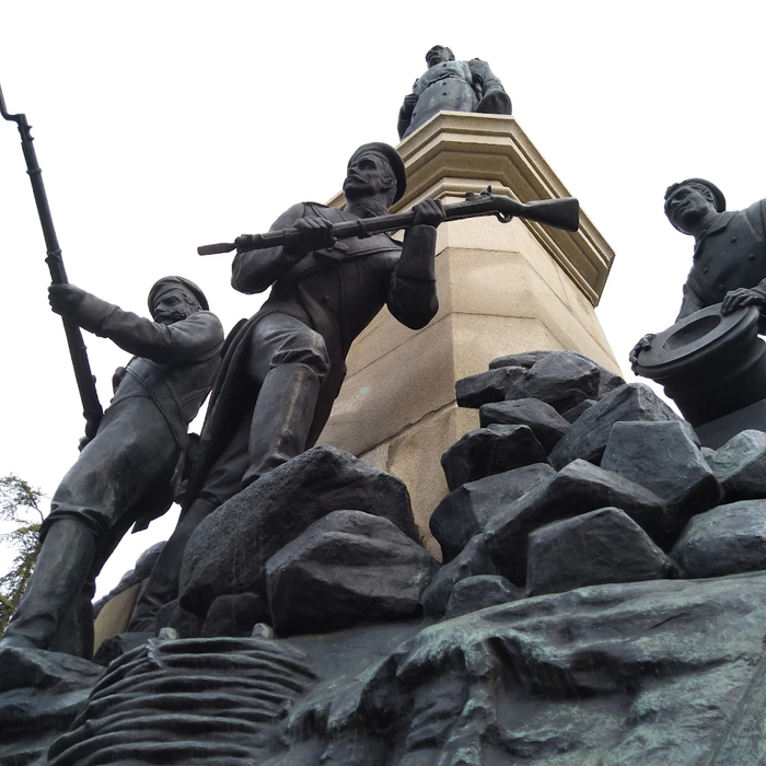 Памятники города-героя Севастополя