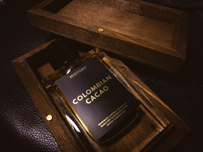   - HISTORY PARFUMS COLOMBIAN CACAO -   , , , , , , 