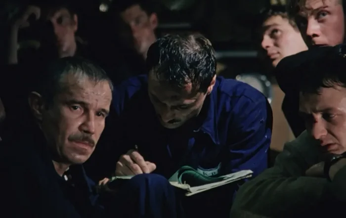 Как снимали фильм 72 метра: кадры со съемок и 15 интересных фактов о фильме 72 метра, Фильмы, Российское кино, 2000-е, Подводная лодка, Курск, Актеры и актрисы, Андрей Краско, Море, Яндекс Дзен (ссылка), Длиннопост Как снимали фильм 72 метра: кадры со съемок и 15 интересных фактов о фильме 72 метра, Фильмы, Российское кино, 2000-е, Подводная лодка, Курск, Актеры и актрисы, Андрей Краско, Море, Яндекс Дзен (ссылка), Длиннопост