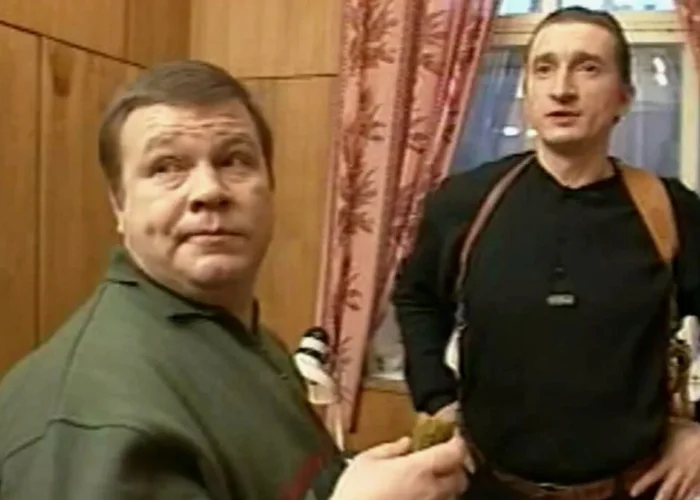 Как снимали сериал Улицы разбитых фонарей: кадры со съемок и 18 интересных фактов о сериале Улицы разбитых фонарей, Сериалы, Российское кино, Фильмы, Милиция, Дукалис, Актеры и актрисы, Алексей Нилов, Сергей Селин, Котлетки макарошки пюрешка, Яндекс Дзен (ссылка), Длиннопост Как снимали сериал Улицы разбитых фонарей: кадры со съемок и 18 интересных фактов о сериале Улицы разбитых фонарей, Сериалы, Российское кино, Фильмы, Милиция, Дукалис, Актеры и актрисы, Алексей Нилов, Сергей Селин, Котлетки макарошки пюрешка, Яндекс Дзен (ссылка), Длиннопост