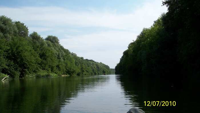 Мы не любим такие долгие перегоны, мы любим, чтобы река петляла