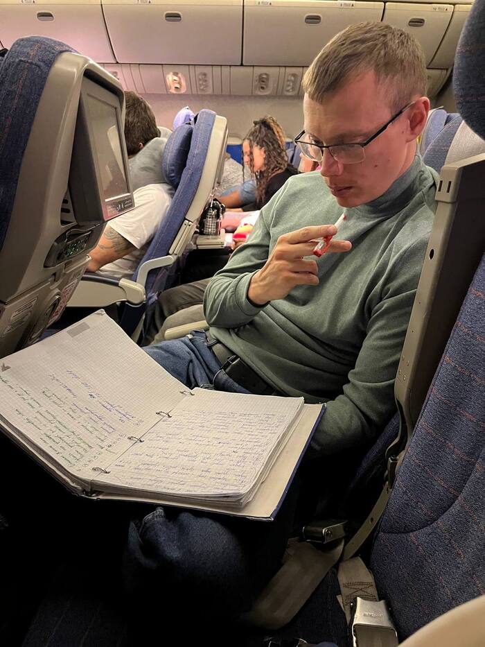 ��������� � 35: ����������, 12 ���� � ������� � ���� �������� ������ ������