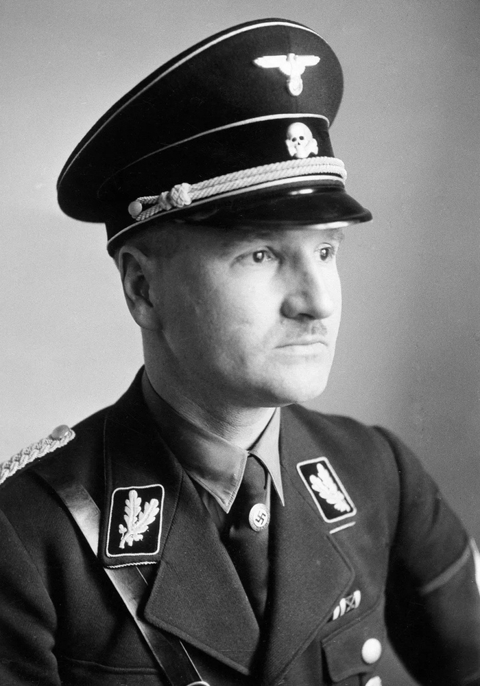 ��������� ����������� ������ �� �����-������ ������ (1899-1945)