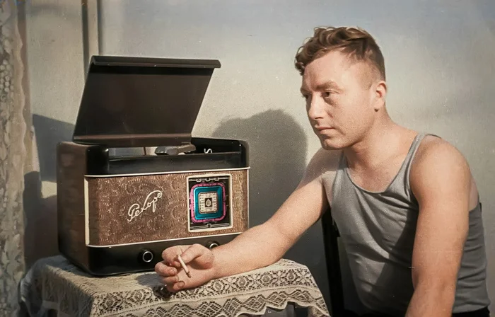 Подборка простых и потрясающих фотографий эпохи СССР. 20 раскрашенных фотографий. Часть 24 Старое фото, Историческое фото, Фотография, 20 век, СССР, Детство в СССР, 60-е, 70-е, 80-е, 50-е, 40-е, Колоризация, Длиннопост