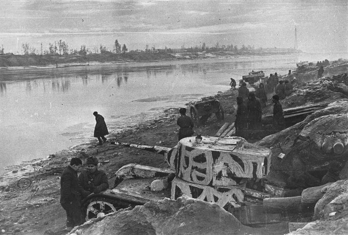   1941.    -      ,  , , 