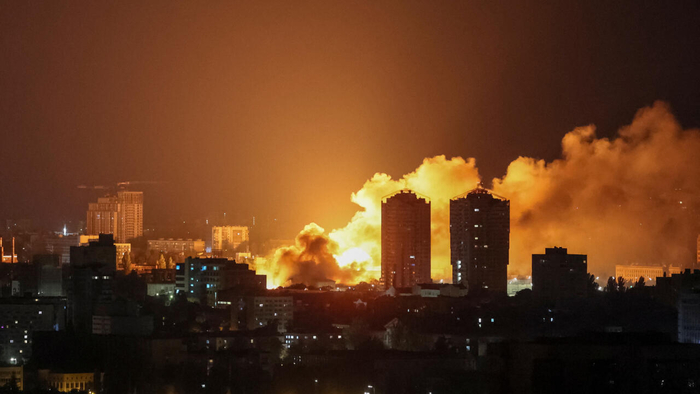 Россия разнесла в Киеве здание Великобритании: грозное предупреждение Лаврова сработало