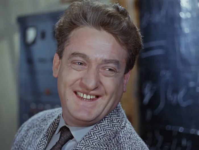 Владимир Раутбарт. Профессор, конечно, лопух, но... Советские актеры, Советское кино, Комедия СССР, Театр, Операция Ы и другие приключения Шурика, Леонид Гайдай, Шапокляк, Оперетта, Длиннопост