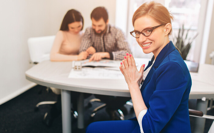 Как ушлая риэлтор хотела с меня два раза комиссию поиметь по 40 000 рублей