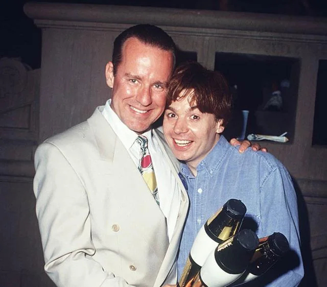 Хартман и другой участник Saturday Night Live Майк Майерс в 1993 году.