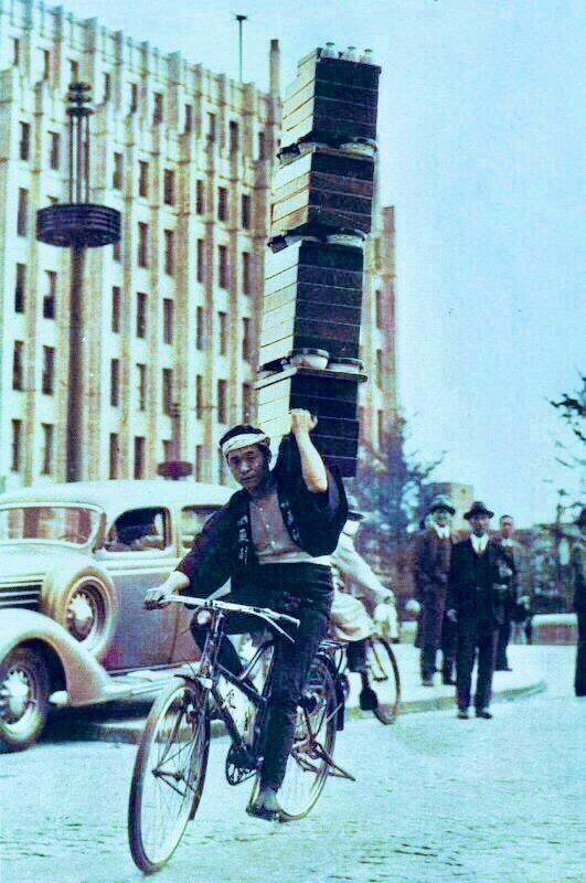 Демаэ в Японии. Токио, 1938 год.