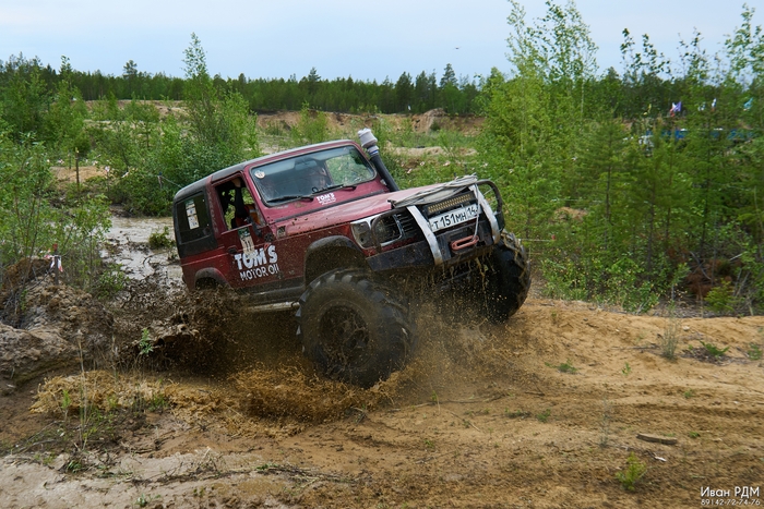 Азия Рокста на 42 тракторах =))