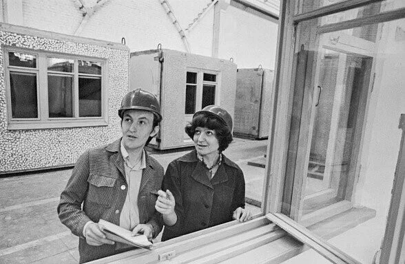 Зачем в СССР панельные дома облицовывали маленькими стеклянными плитками Панельный дом, Сделано в СССР, Плитка, Стекло, Бигпикча, Длиннопост