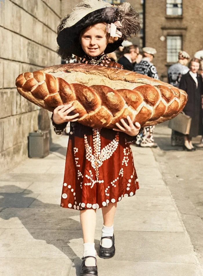 Любопытные фотографии из прошлого Великобритании. 20 раскрашенных фотографий ХХ века. Часть 20 Старое фото, Фотография, 20 век, Великобритания, Лондон, Англия, Шотландия, Колоризация, Длиннопост