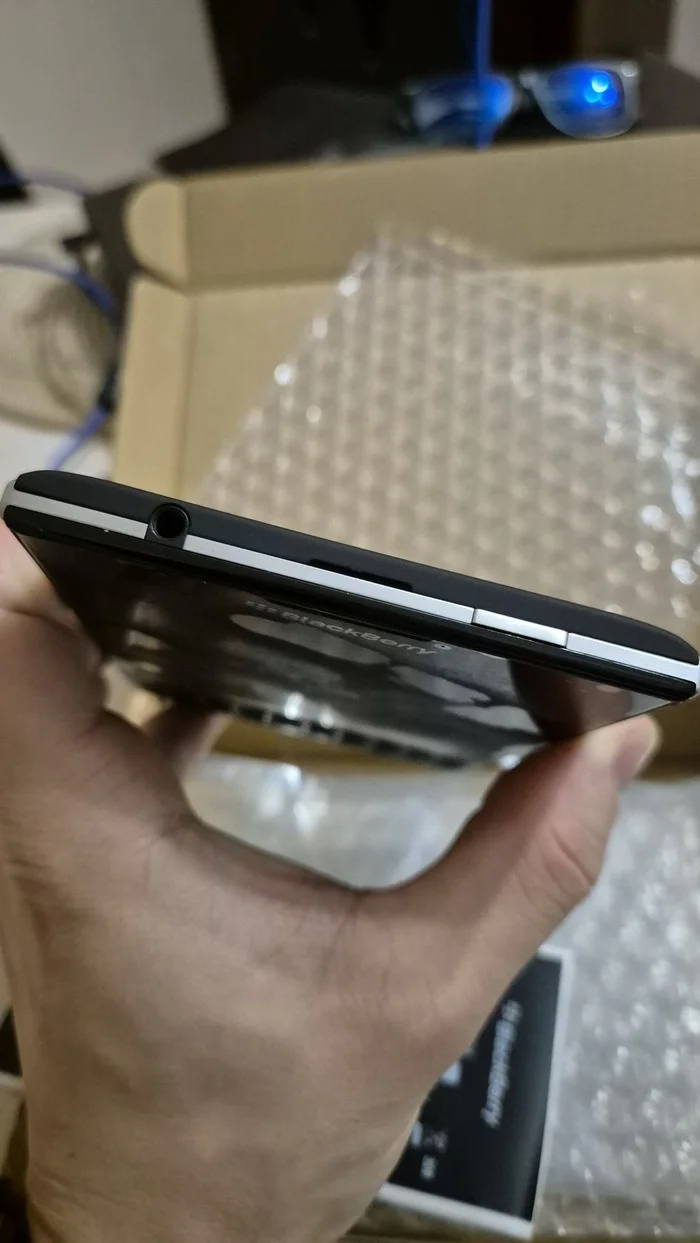 BlackBerry Passport - назад в 2014. Часть 1 Blackberry Passport, Blackberry, Распаковка, Длиннопост