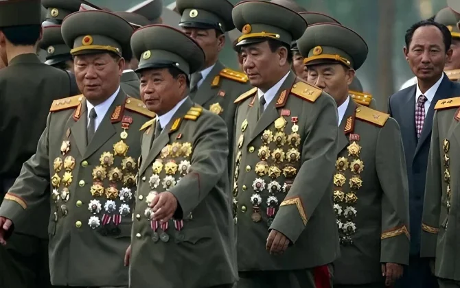 Откуда на кителе военных Северной Кореи столько медалей, если их армия не воевала более полувека? Развенчиваем мифы Прошлое, Страны, Факты, Россия, Познавательно, Северная Корея, Вокруг света, География, Азия, Традиции, Длиннопост, Волна постов