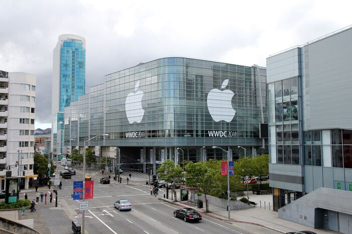   Apple   .    ,     , 