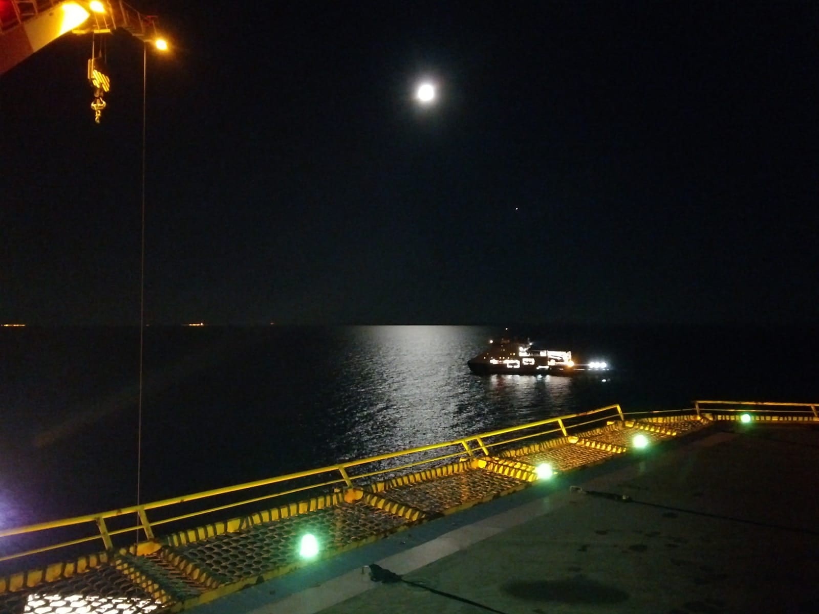 About the watch and not only. Part 3 - My, Sea, Watch, Sakhalin, Platform, Longpost, The photo, Vessel, Remote work
